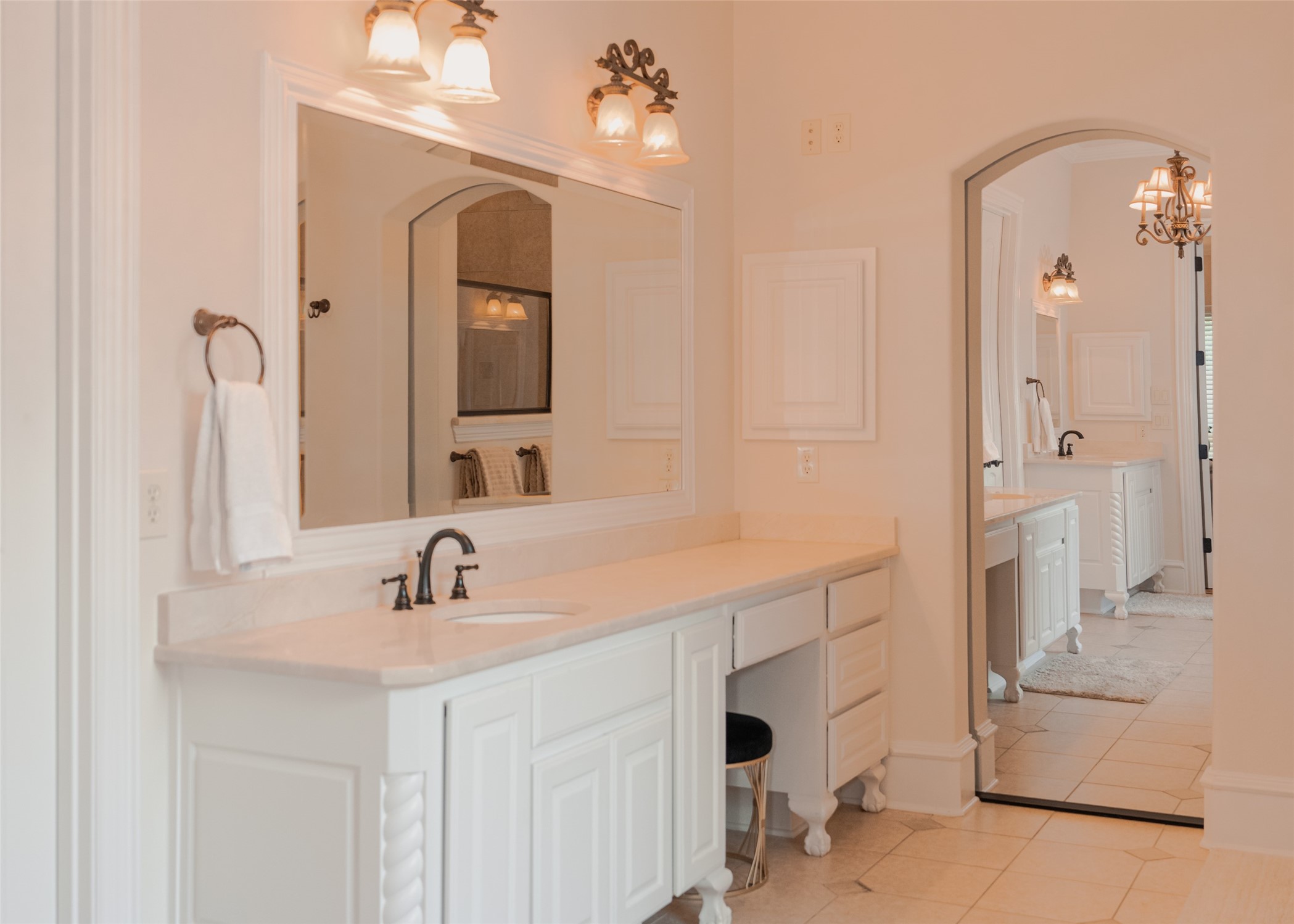 2956 Sunburst Lane , Farmers Branch, TX, 75234 | 20876546 | Realty Texas LLC
