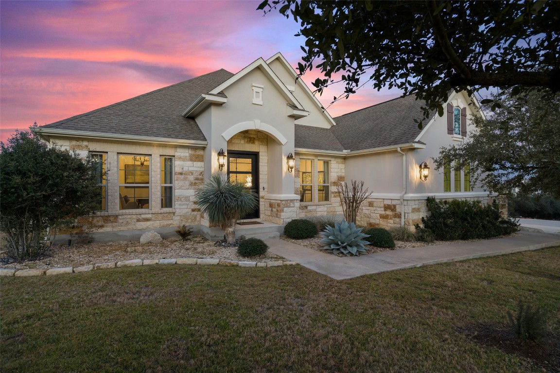 9525 Stratus Drive , Dripping Springs, TX, 78620 | 8949795 | Realty Texas LLC