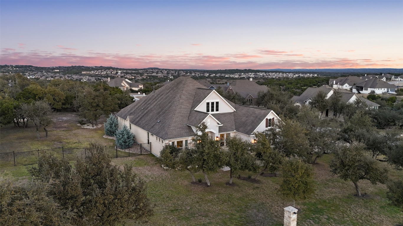 9525 Stratus Drive , Dripping Springs, TX, 78620 | 8949795 | Realty Texas LLC