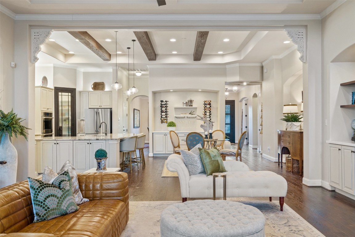 9525 Stratus Drive , Dripping Springs, TX, 78620 | 8949795 | Realty Texas LLC