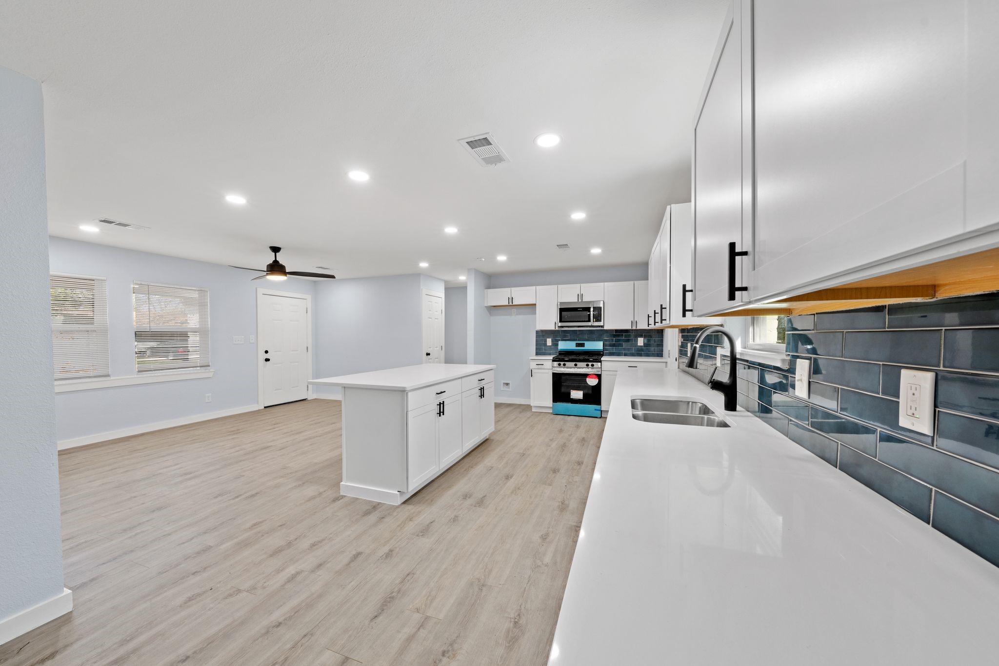 922 Ivywood Drive , Dallas, TX, 75232 | 20877150 | Realty Texas LLC