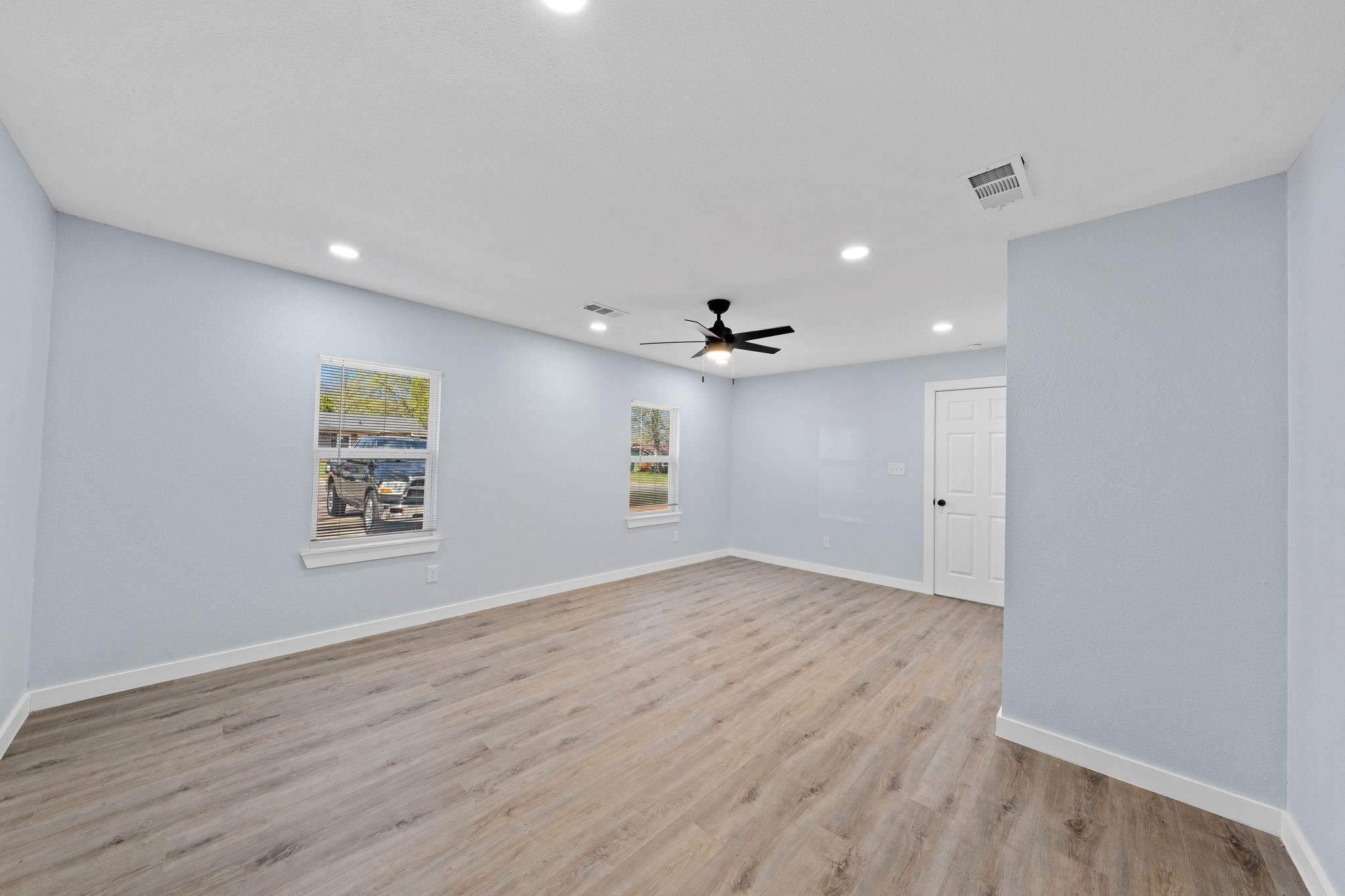 922 Ivywood Drive , Dallas, TX, 75232 | 20877150 | Realty Texas LLC