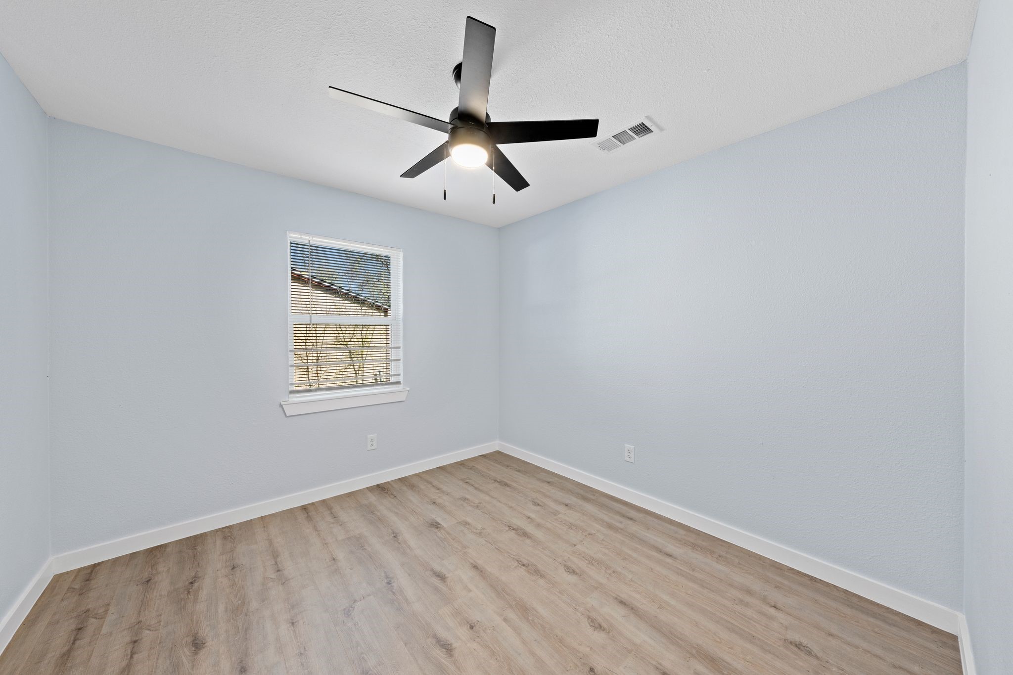 922 Ivywood Drive , Dallas, TX, 75232 | 20877150 | Realty Texas LLC
