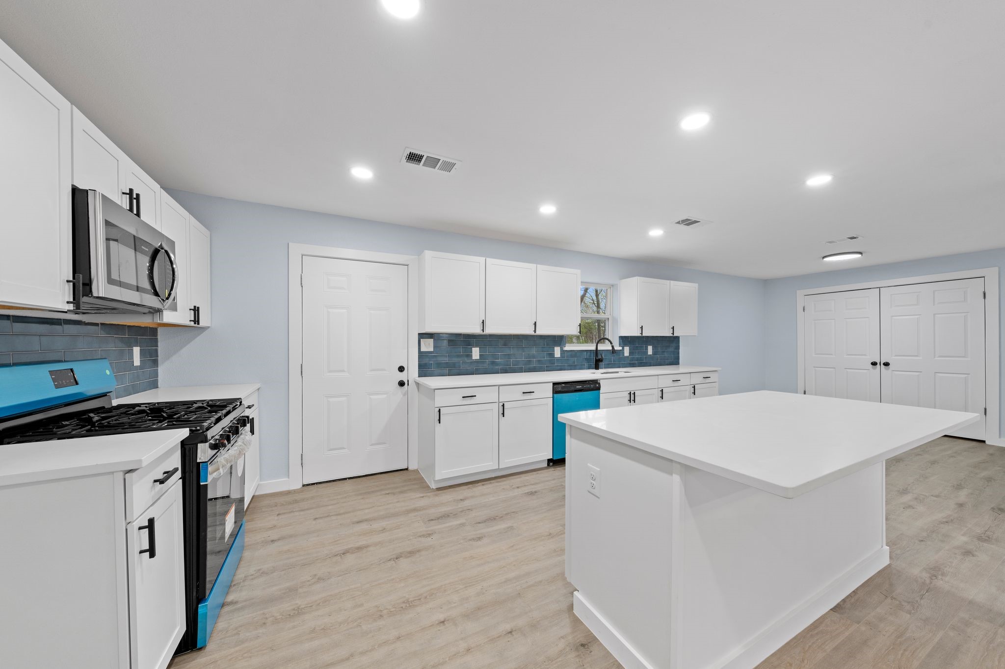 922 Ivywood Drive , Dallas, TX, 75232 | 20877150 | Realty Texas LLC