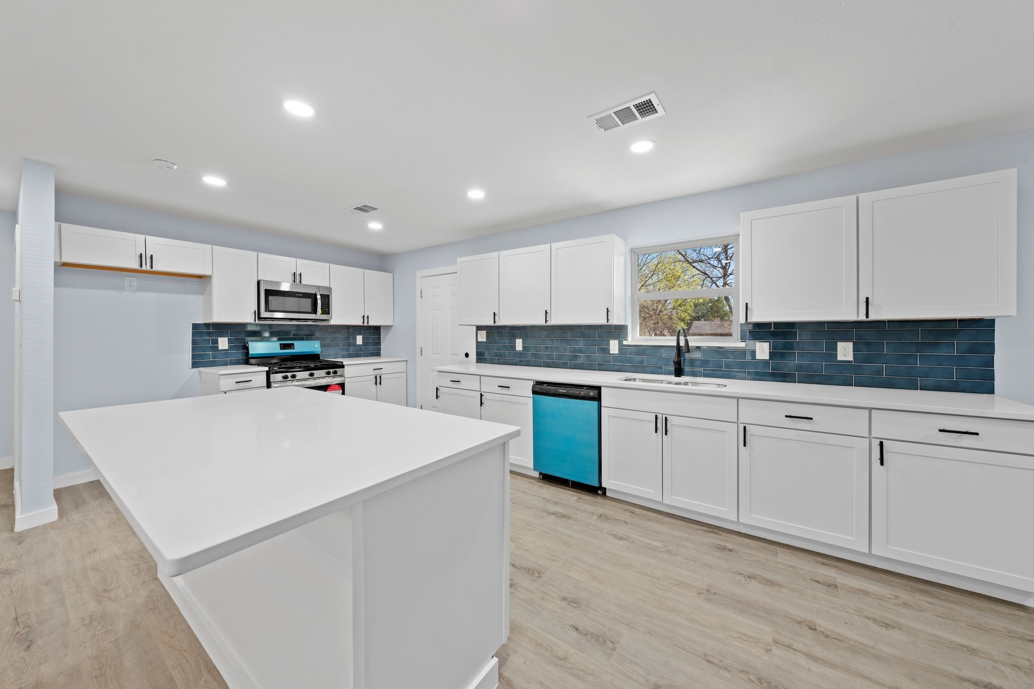 922 Ivywood Drive , Dallas, TX, 75232 | 20877150 | Realty Texas LLC