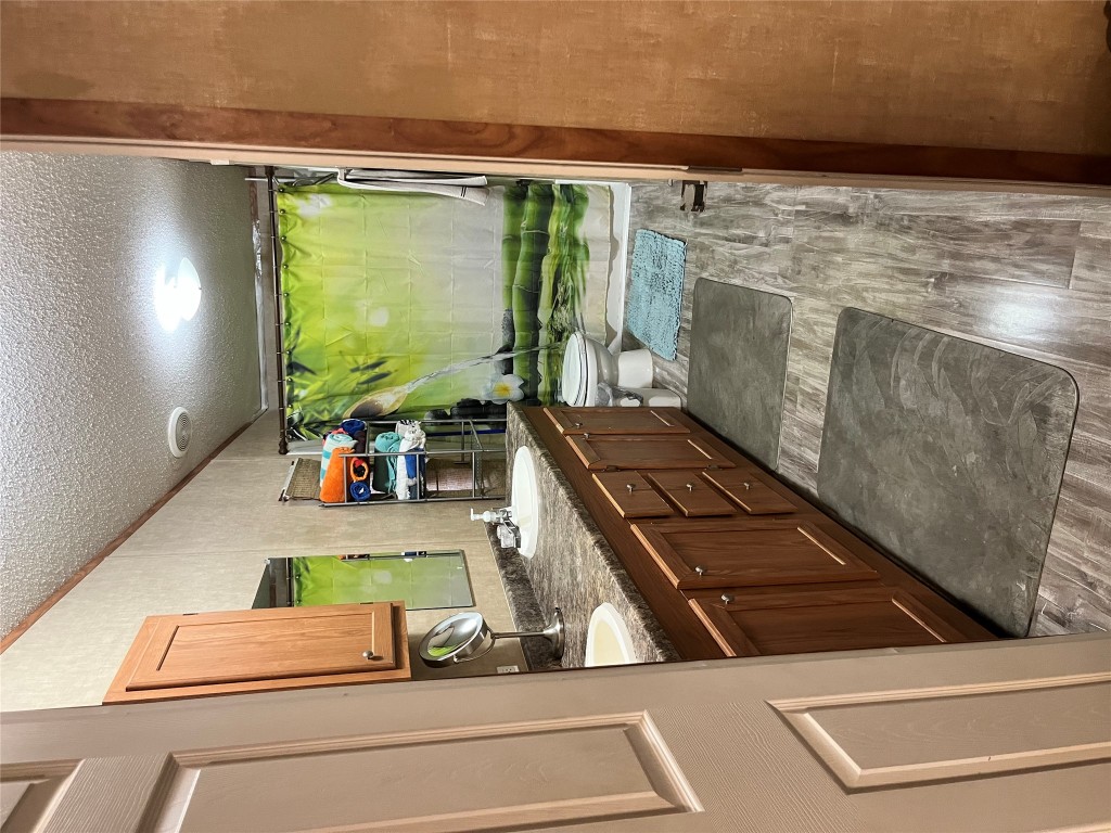 1600 County Road 394 , Hutto, TX, 78634 | 6127514 | Realty Texas LLC