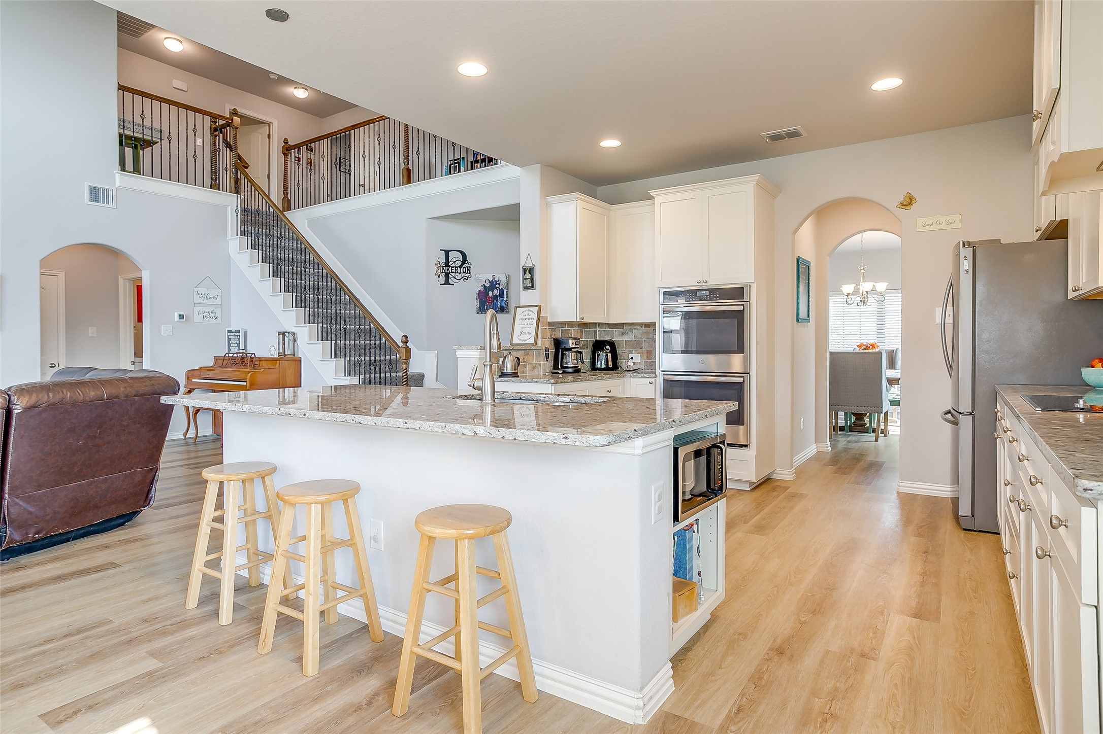 3129 Bent Trail Court , Burleson, TX, 76028 | 20876656 | Realty Texas LLC