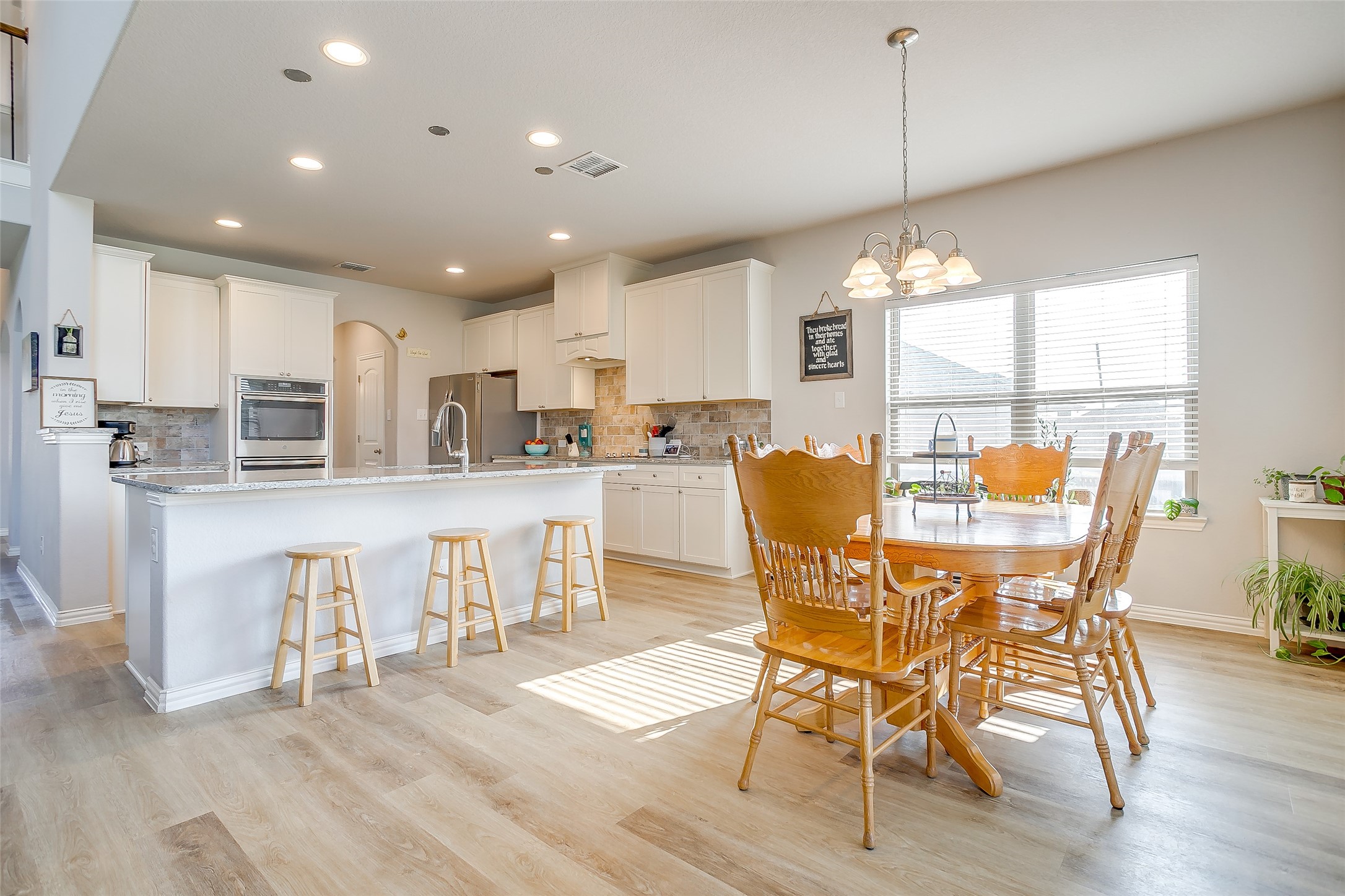 3129 Bent Trail Court , Burleson, TX, 76028 | 20876656 | Realty Texas LLC