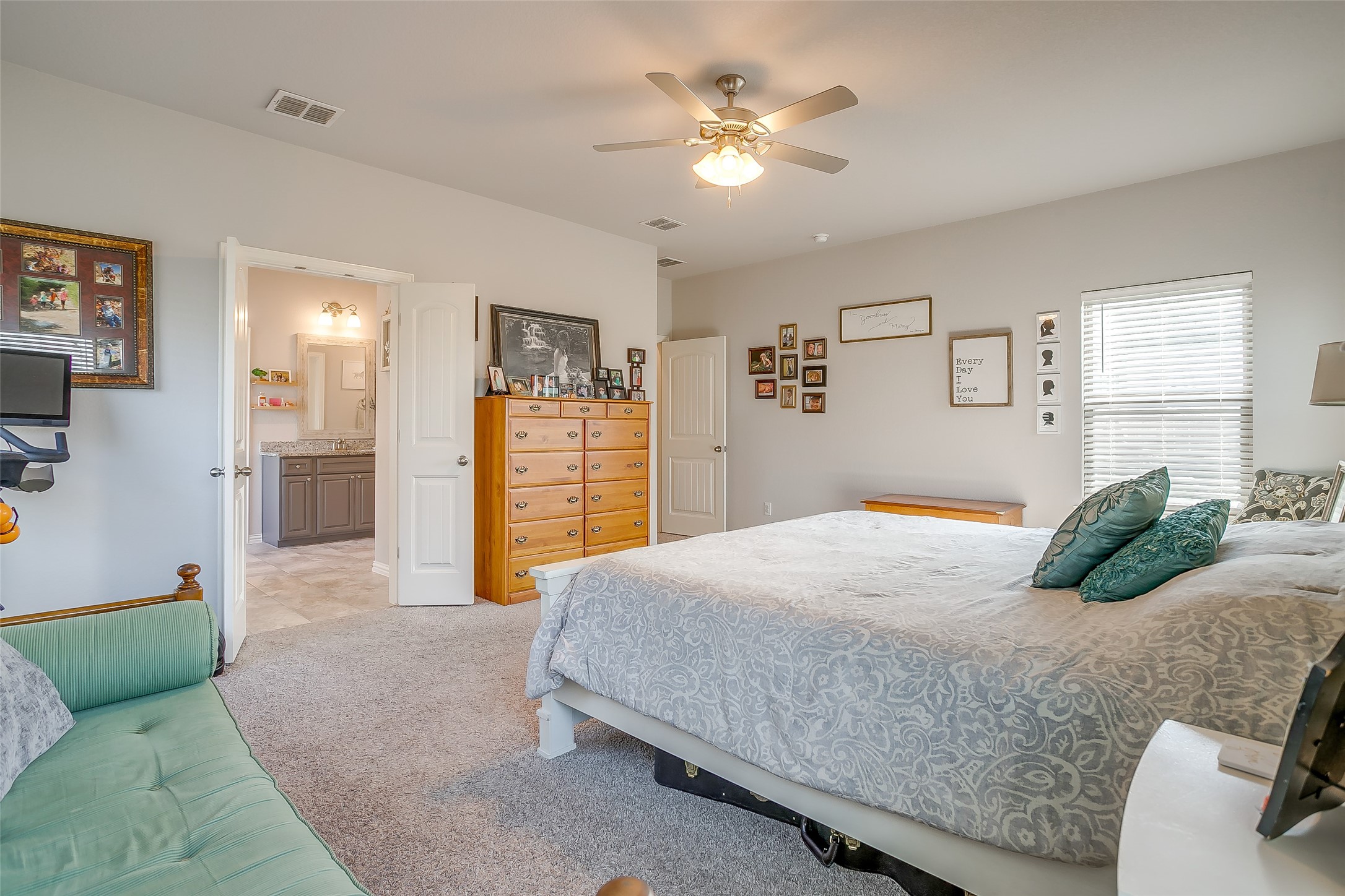 3129 Bent Trail Court , Burleson, TX, 76028 | 20876656 | Realty Texas LLC