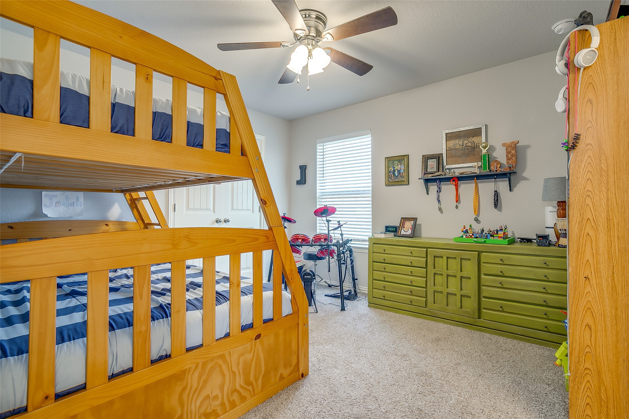3129 Bent Trail Court , Burleson, TX, 76028 | 20876656 | Realty Texas LLC