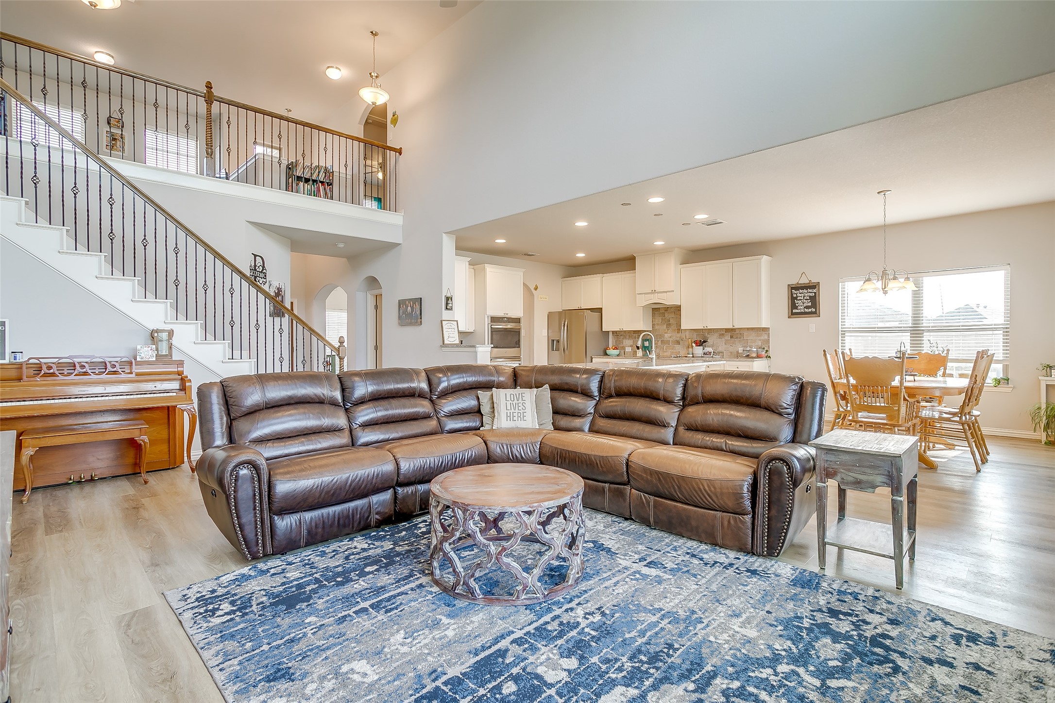 3129 Bent Trail Court , Burleson, TX, 76028 | 20876656 | Realty Texas LLC