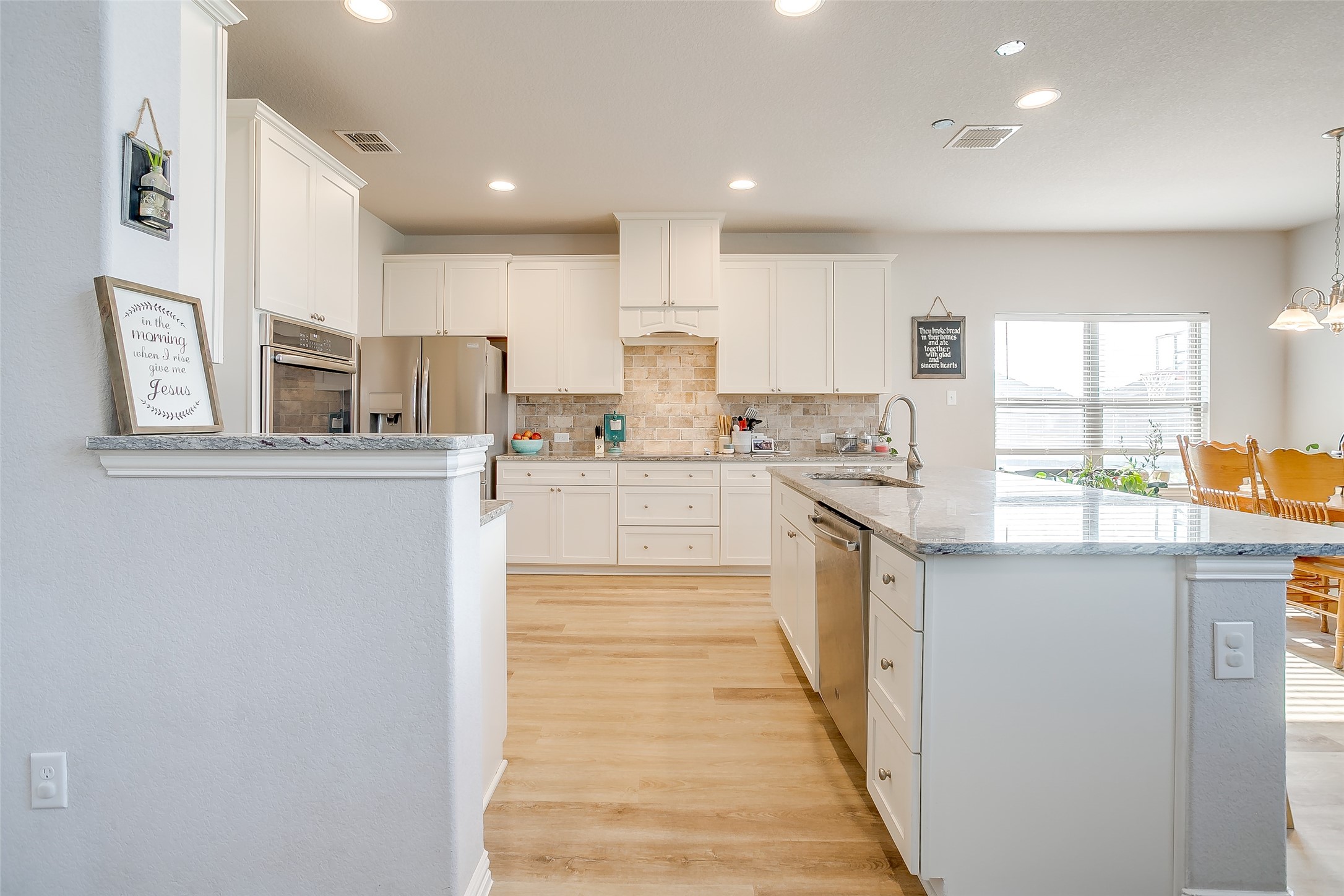3129 Bent Trail Court , Burleson, TX, 76028 | 20876656 | Realty Texas LLC