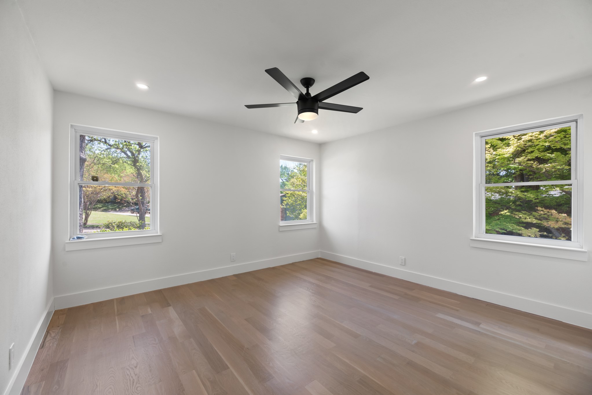 9805 Bluff Dale Drive , Dallas, TX, 75218 | 20876990 | Realty Texas LLC