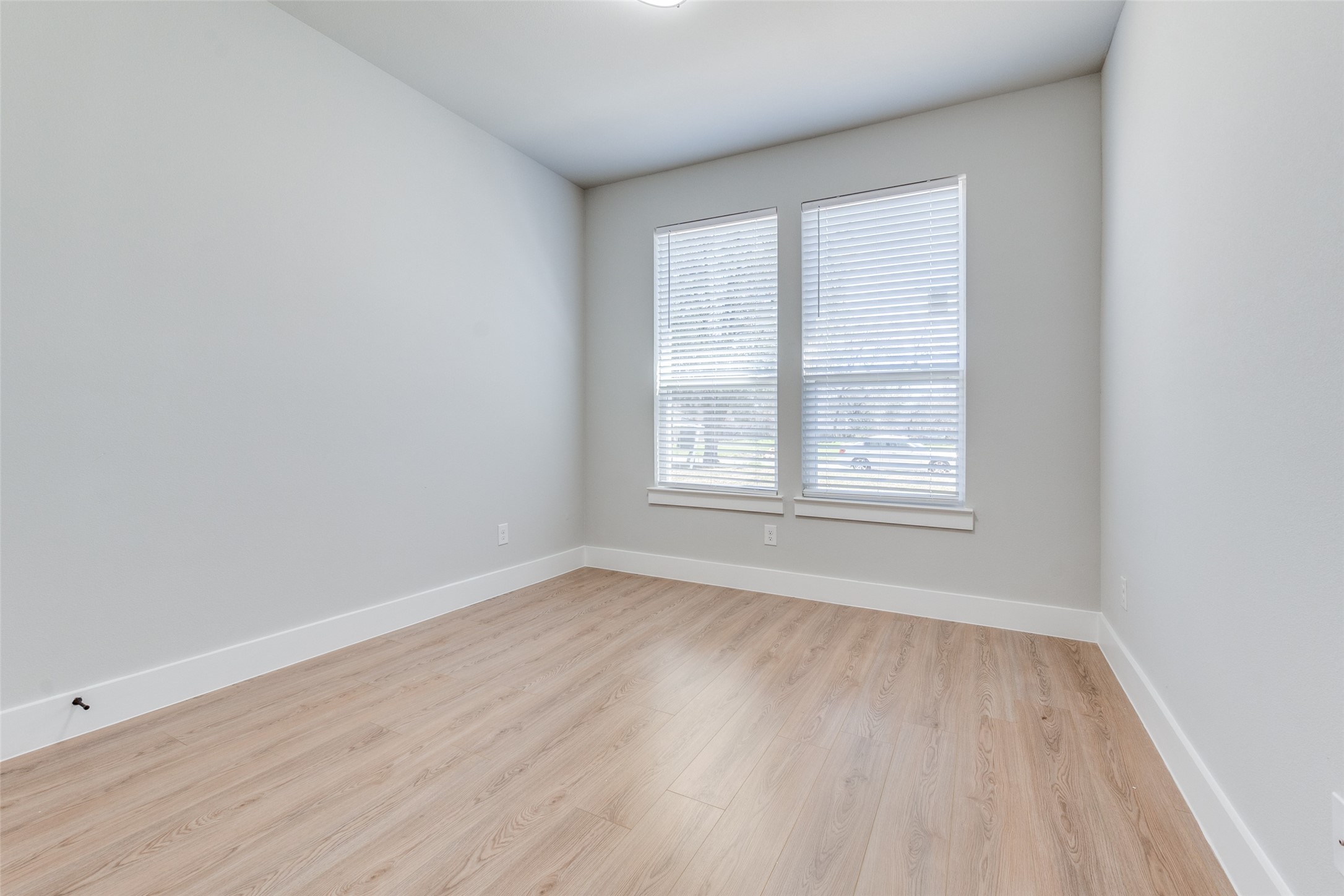 2419 Lawrence Street , Dallas, TX, 75215 | 20876610 | Realty Texas LLC