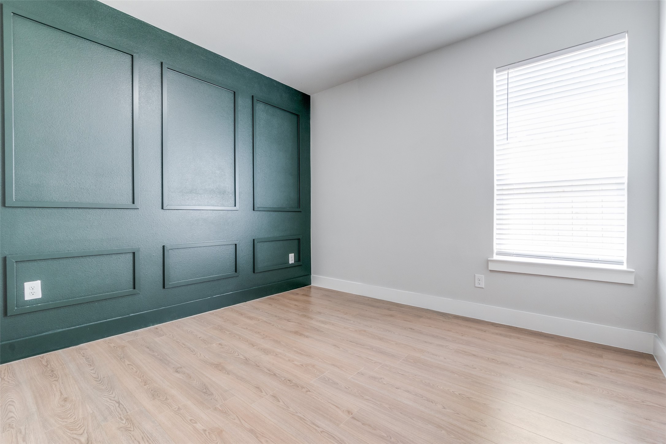 2419 Lawrence Street , Dallas, TX, 75215 | 20876610 | Realty Texas LLC