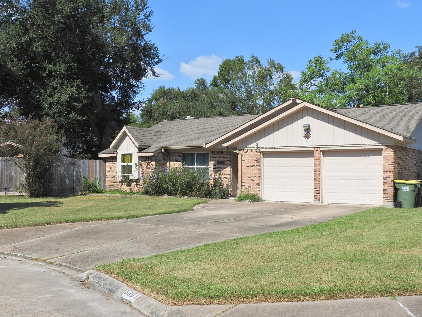 5303 Rockland Drive , Pearland, TX, 77584 | 29555662 | Realty Texas LLC