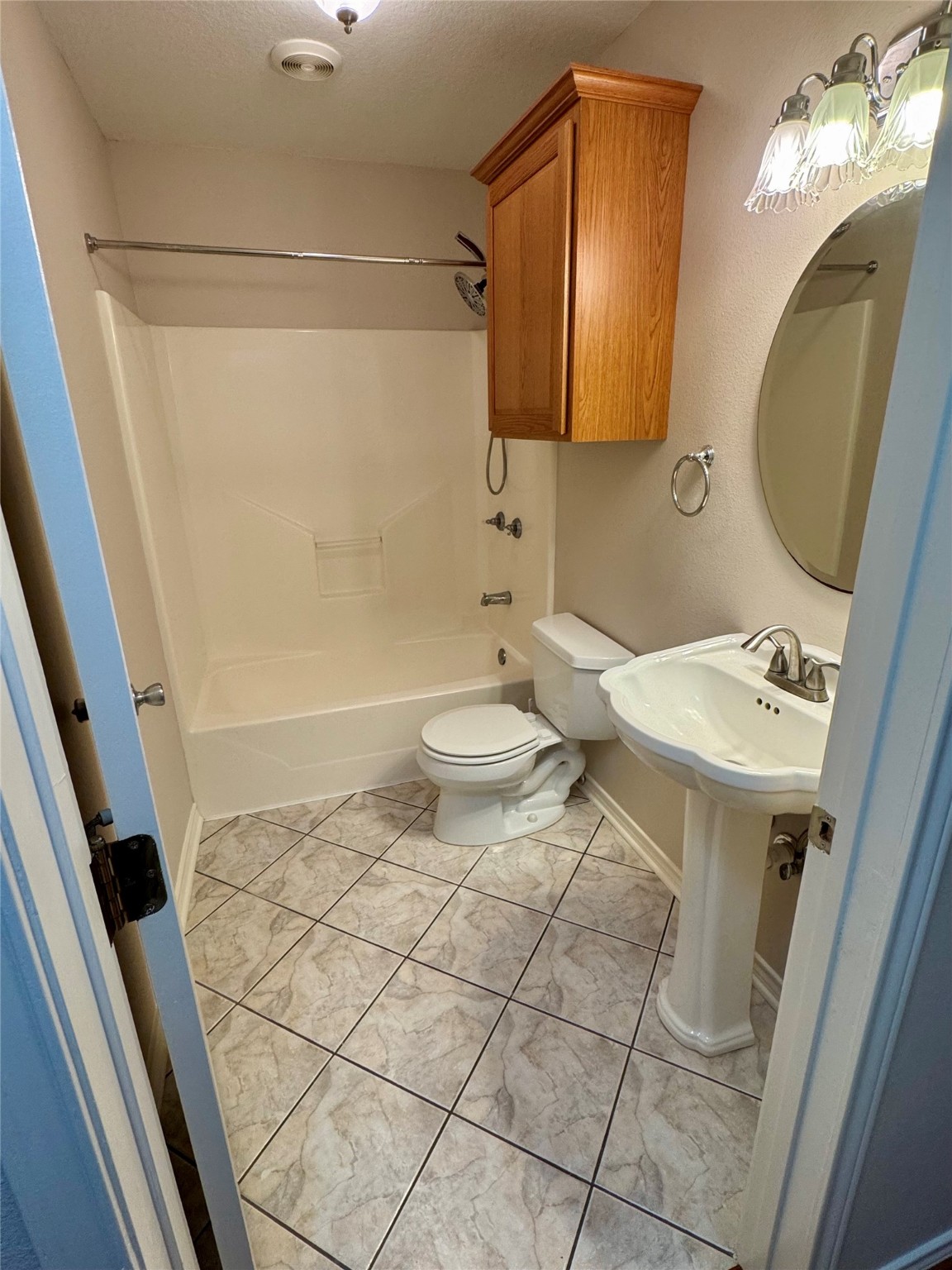 702 Hollyhock Street , Richwood, TX, 77531 | 31245228 | Realty Texas LLC