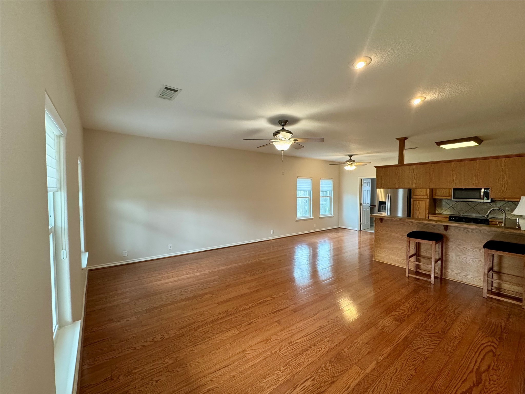 702 Hollyhock Street , Richwood, TX, 77531 | 31245228 | Realty Texas LLC