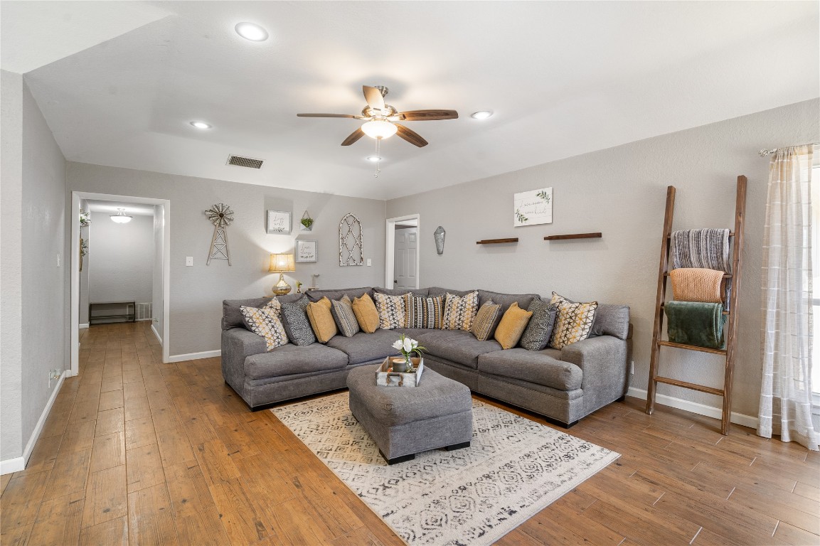 1101 Deep Wood Drive , Round Rock, TX, 78681 | 3916813 | Realty Texas LLC