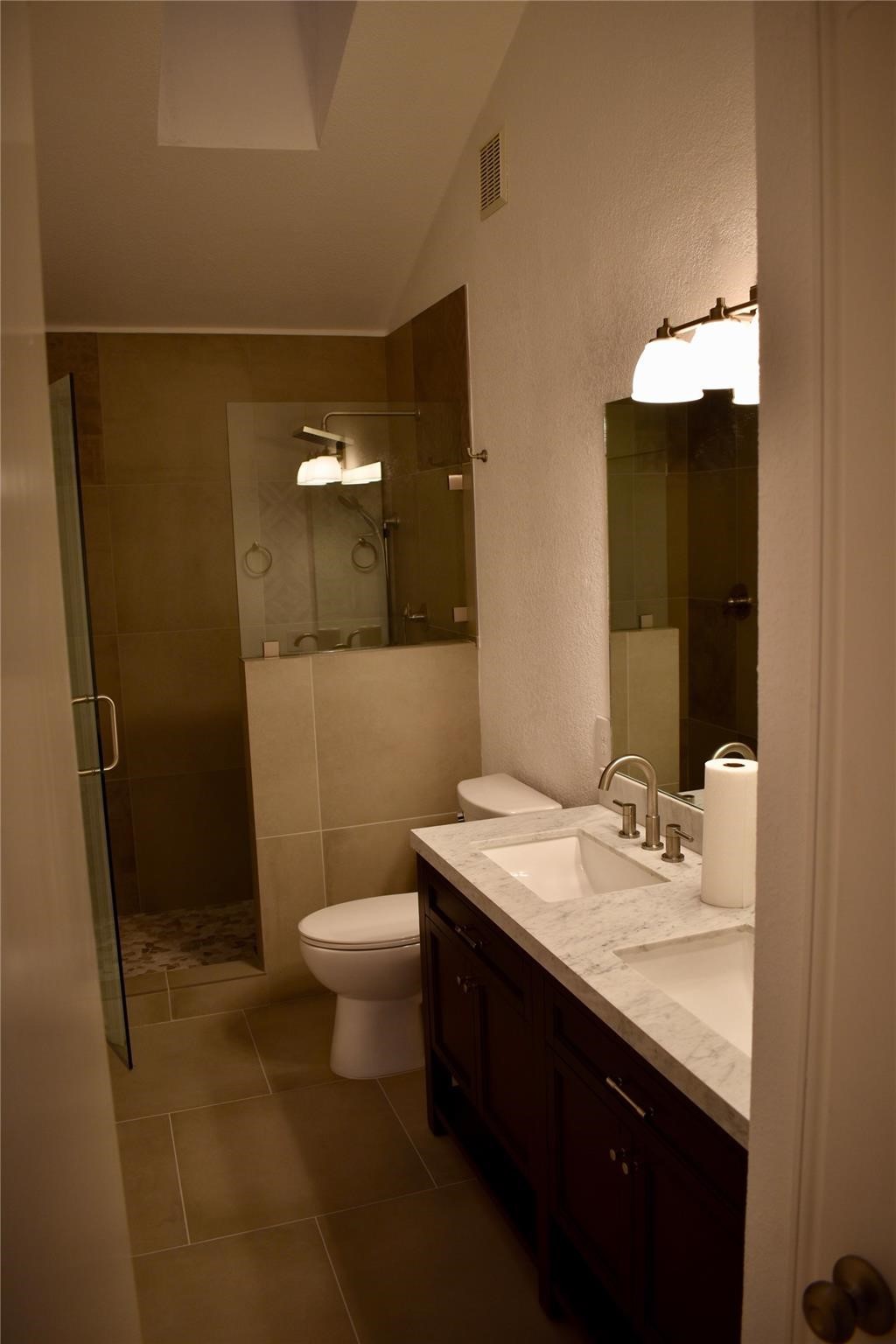 826 Canal Street , Irving, TX, 75063 | 20876970 | Realty Texas LLC