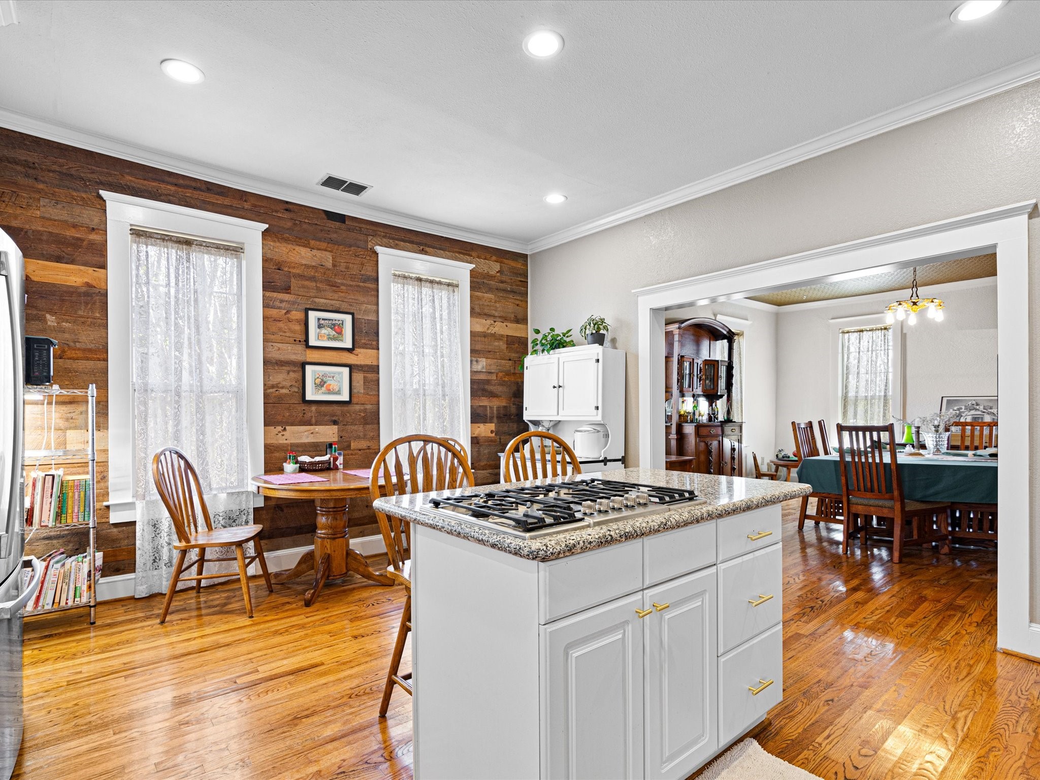 119 E University Avenue , Waxahachie, TX, 75165 | 20873941 | Realty Texas LLC