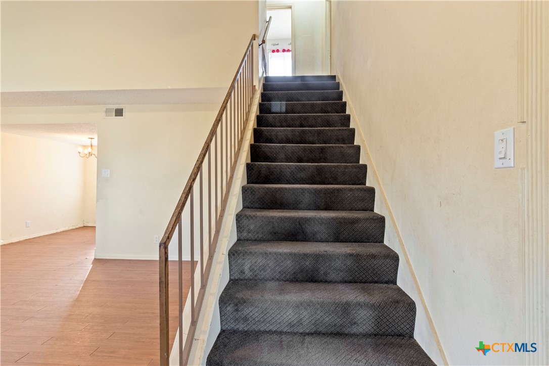 1141 Royal Crest Drive , Killeen, TX, 76549 | 572689 | Realty Texas LLC