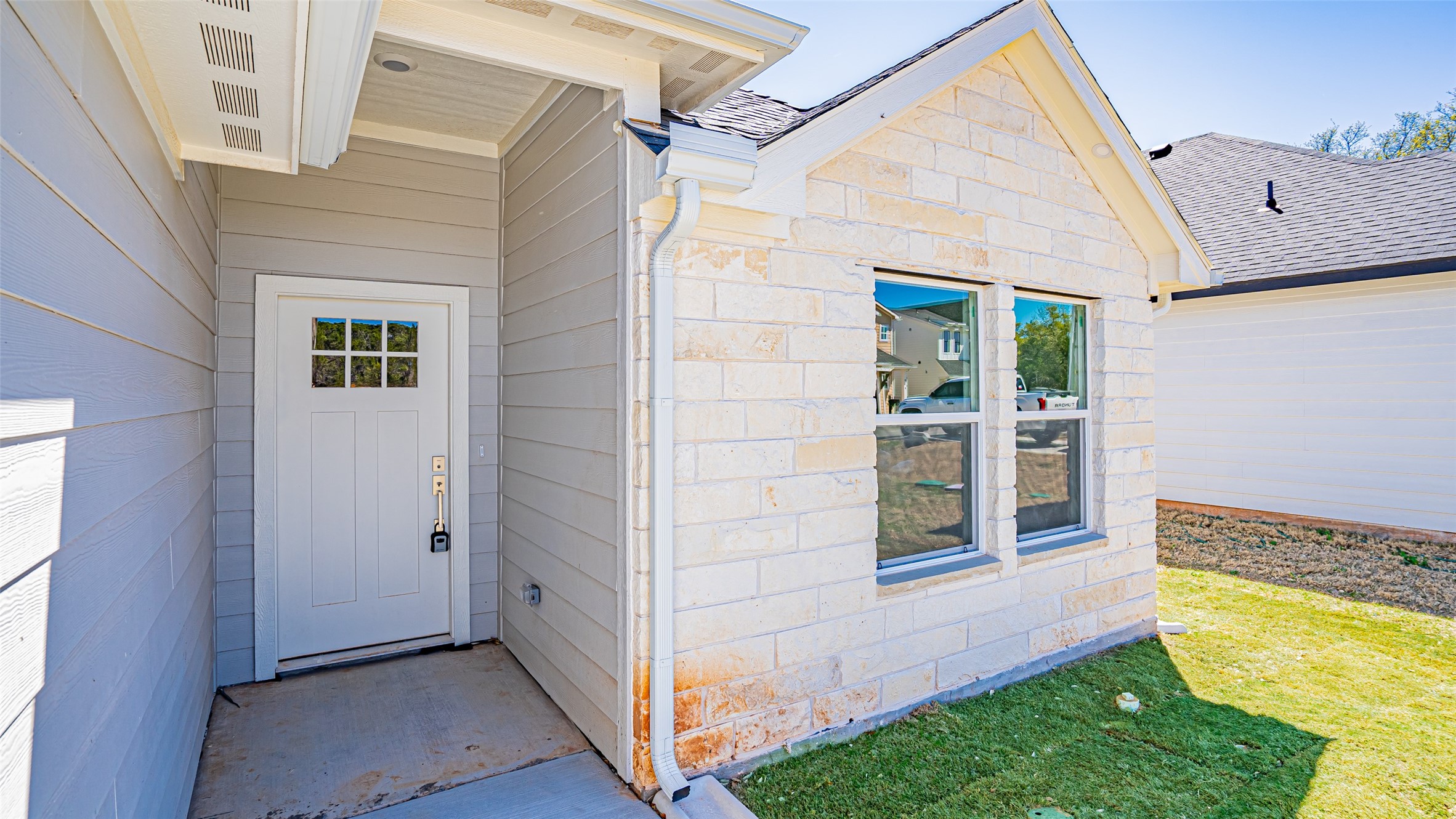 911 Devils River Drive , Granbury, TX, 76048 | 20877400 | Realty Texas LLC