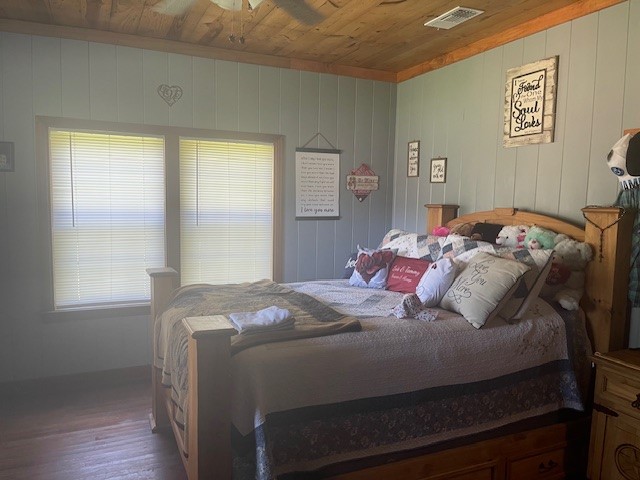 1213 County Road 406 , El Campo, TX, 77437 | 93414596 | Realty Texas LLC