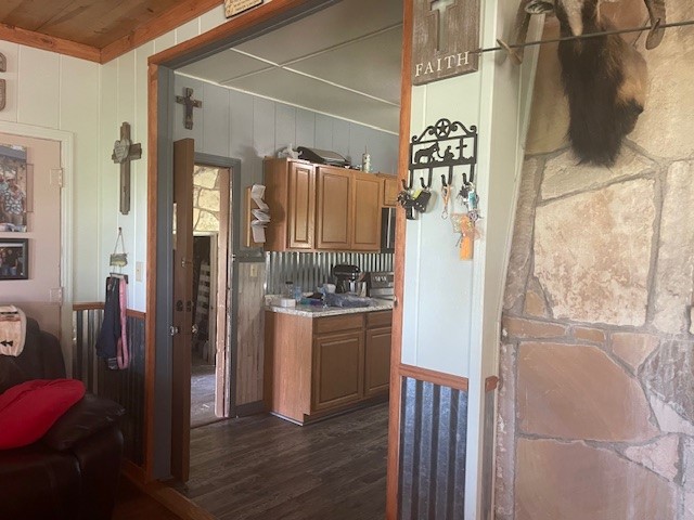 1213 County Road 406 , El Campo, TX, 77437 | 93414596 | Realty Texas LLC