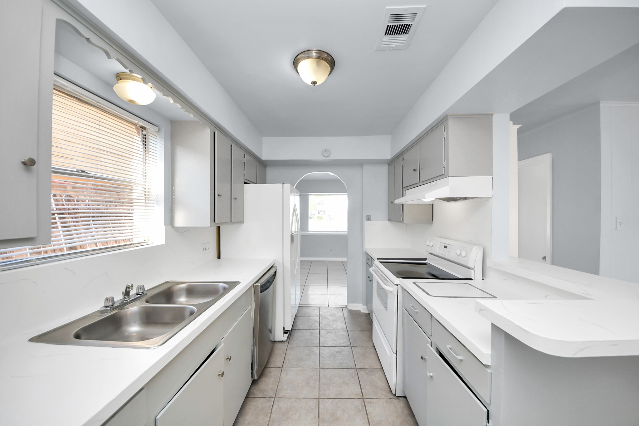 7123 S Gessner Road B , Houston, TX, 77036 | 77138410 | Realty Texas LLC