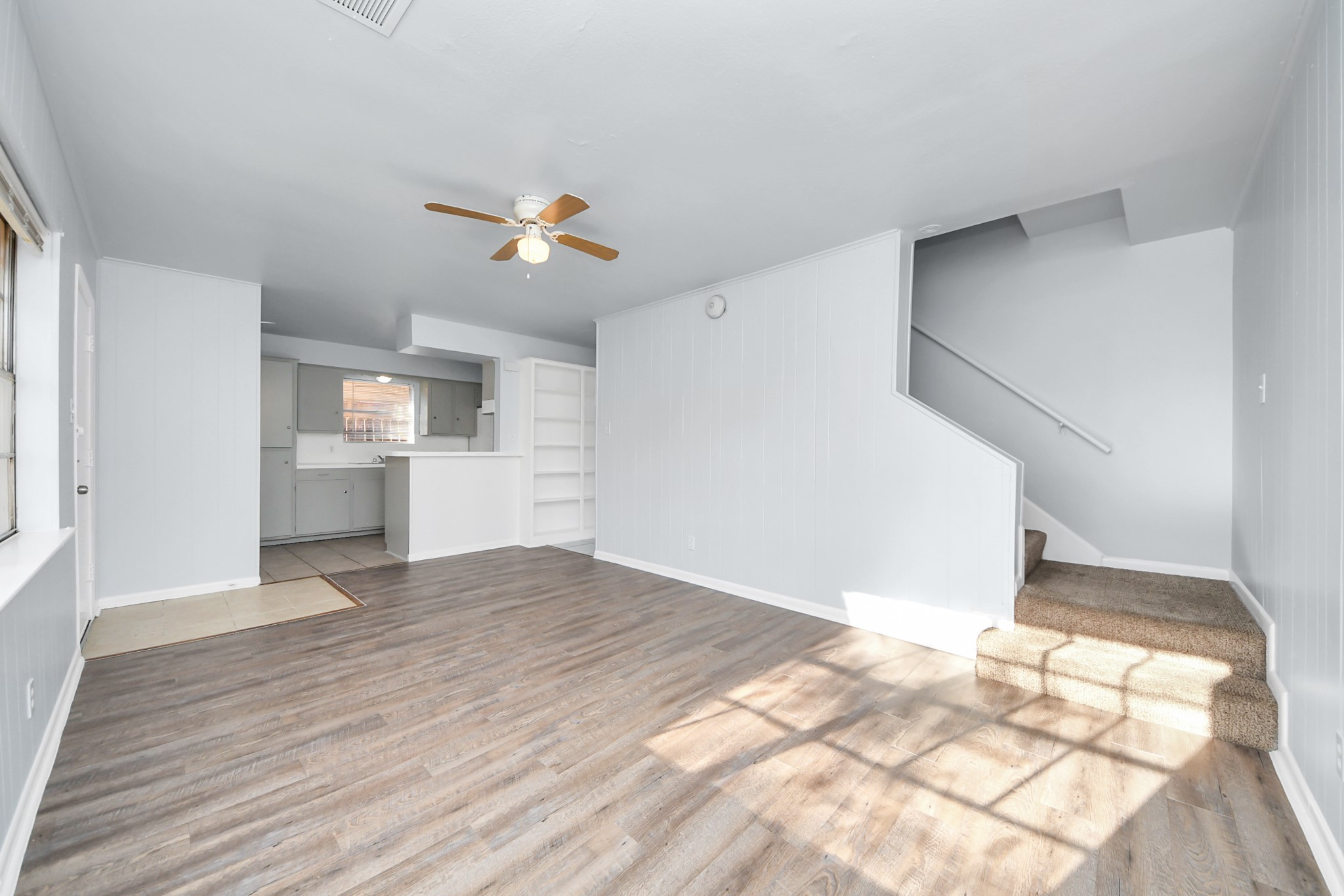 7123 S Gessner Road B , Houston, TX, 77036 | 77138410 | Realty Texas LLC