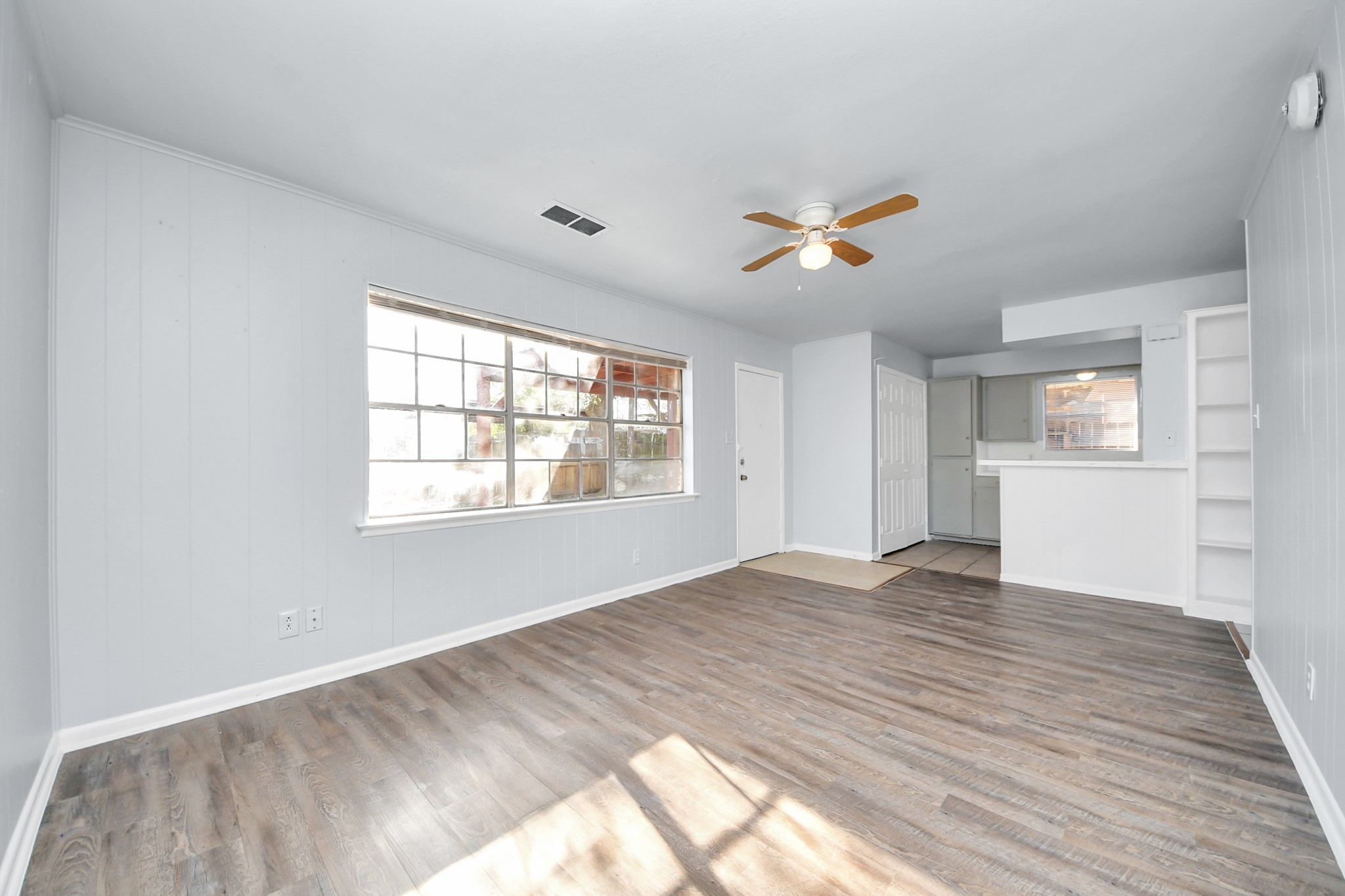 7123 S Gessner Road B , Houston, TX, 77036 | 77138410 | Realty Texas LLC