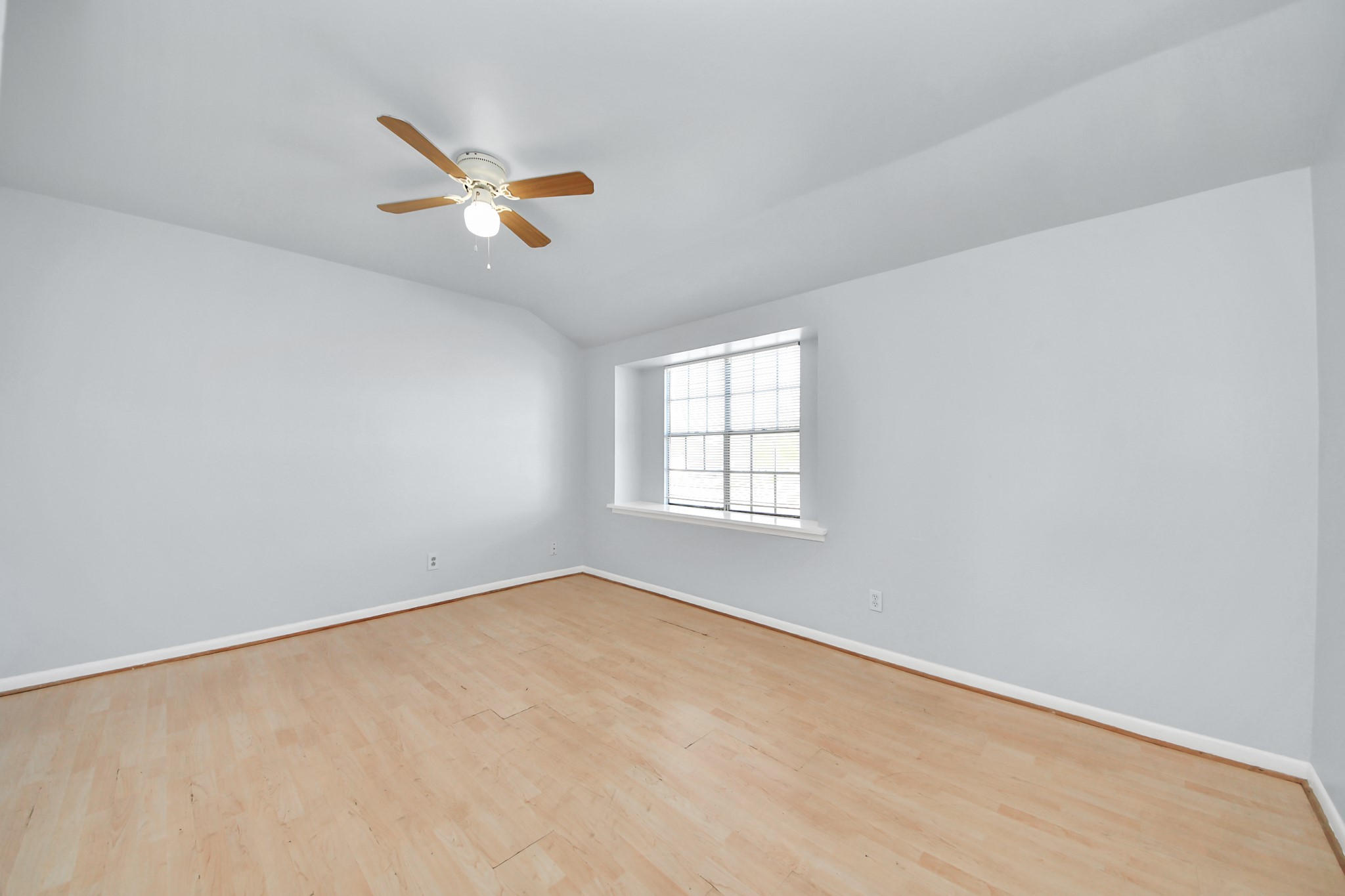 7123 S Gessner Road B , Houston, TX, 77036 | 77138410 | Realty Texas LLC