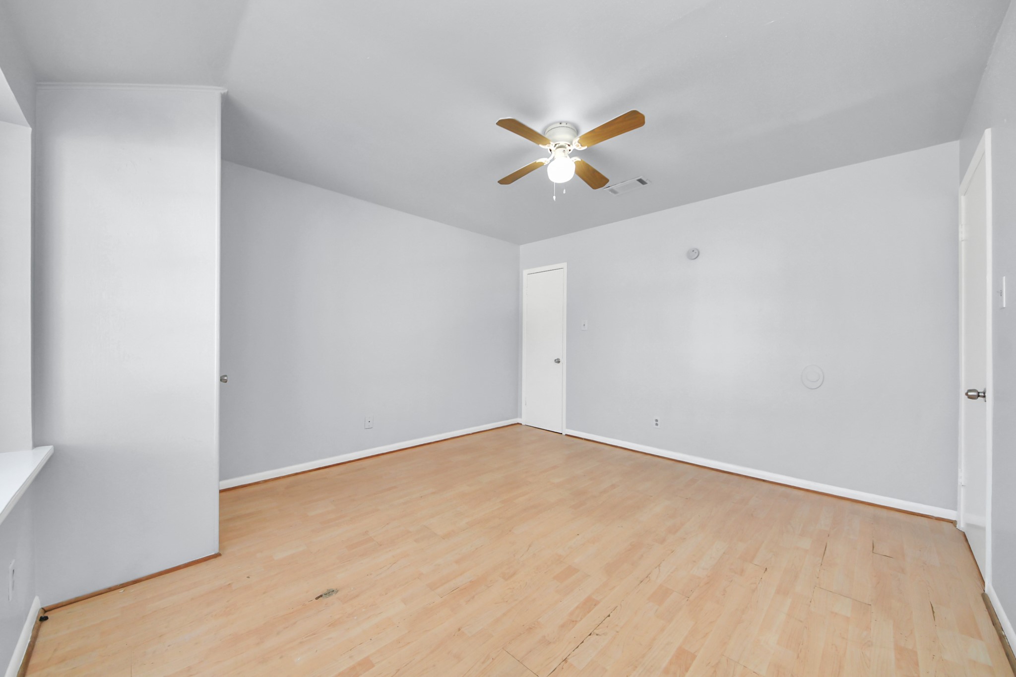7123 S Gessner Road B , Houston, TX, 77036 | 77138410 | Realty Texas LLC
