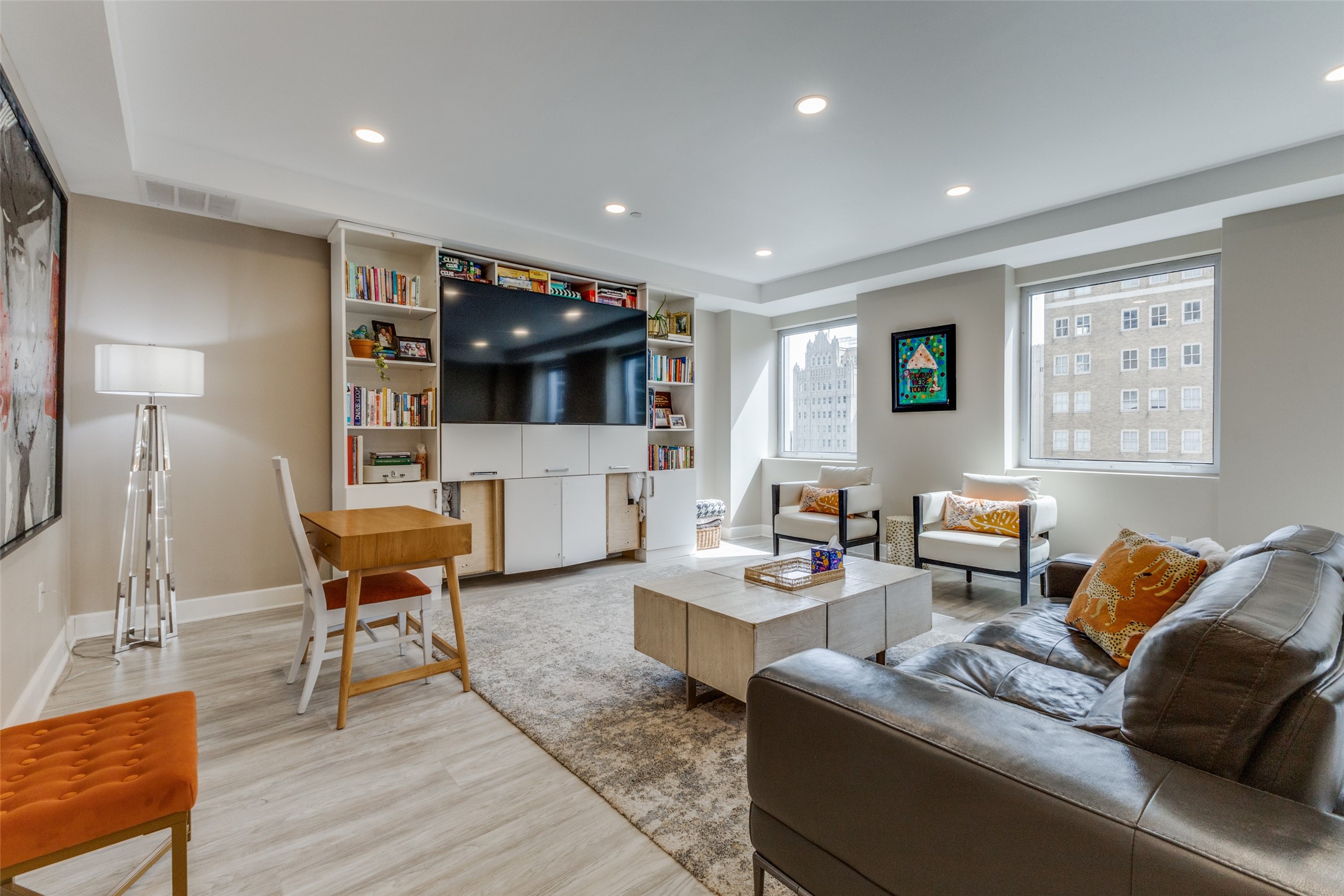 1505 Elm Street 1101 , Dallas, TX, 75201 | 20866695 | Realty Texas LLC