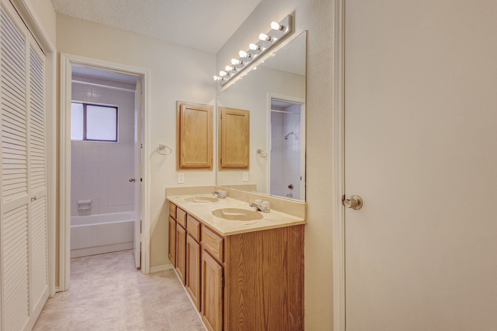 1040 Old Barn Lane , Mesquite, TX, 75149 | 20878638 | Realty Texas LLC