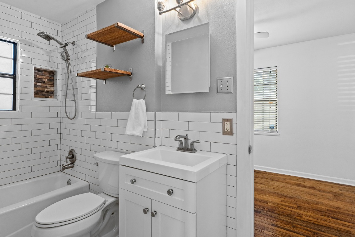 1709 Patton Lane , Austin, TX, 78723 | 4177635 | Realty Texas LLC