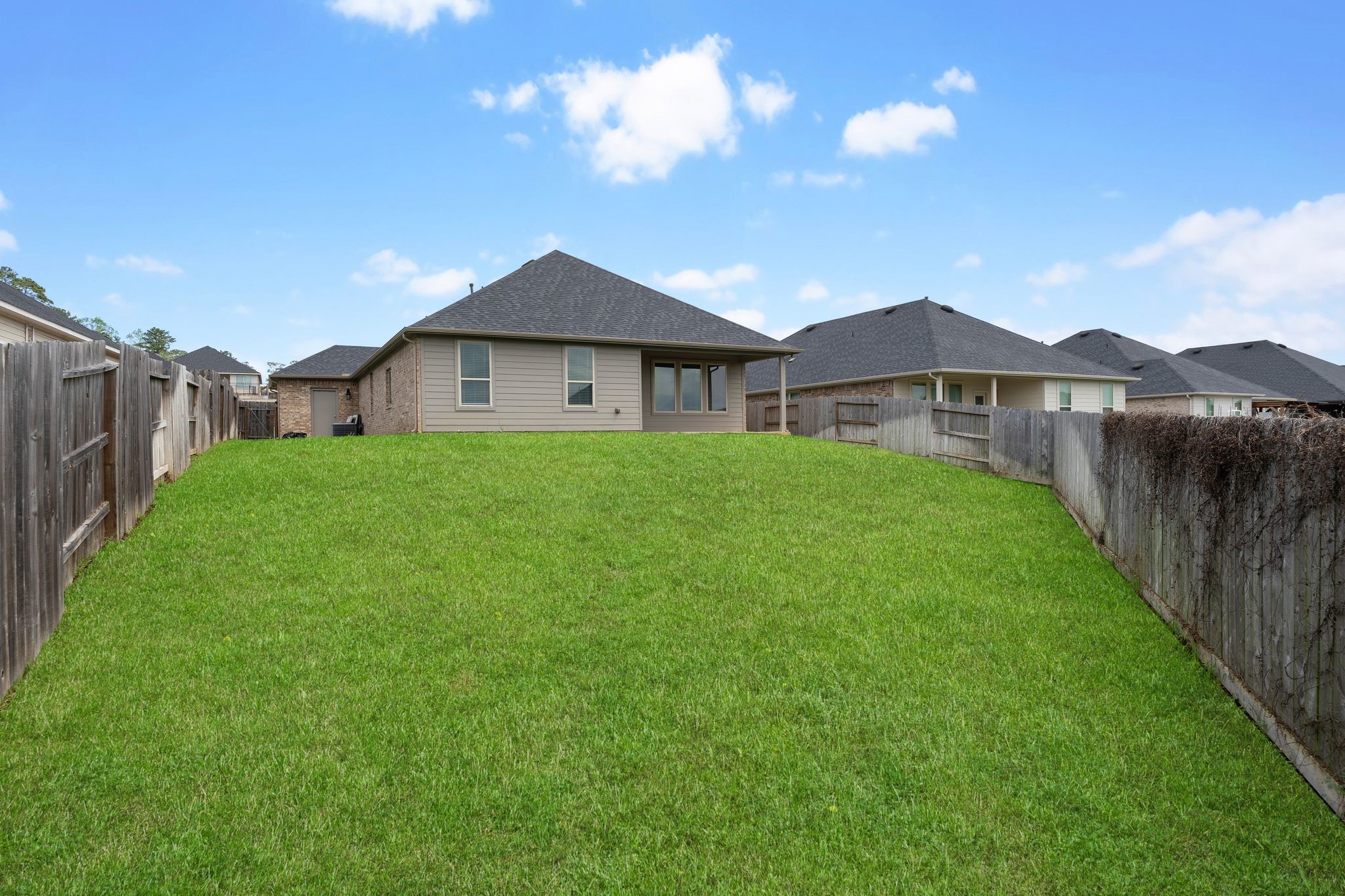 475 Westlake Landing , Conroe, TX, 77304 | 72020741 | Realty Texas LLC