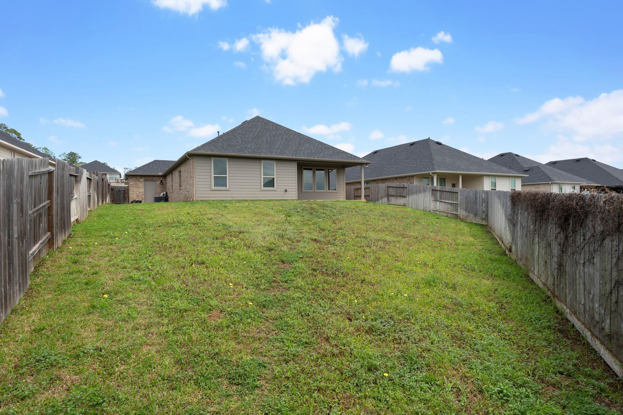 475 Westlake Landing , Conroe, TX, 77304 | 72020741 | Realty Texas LLC