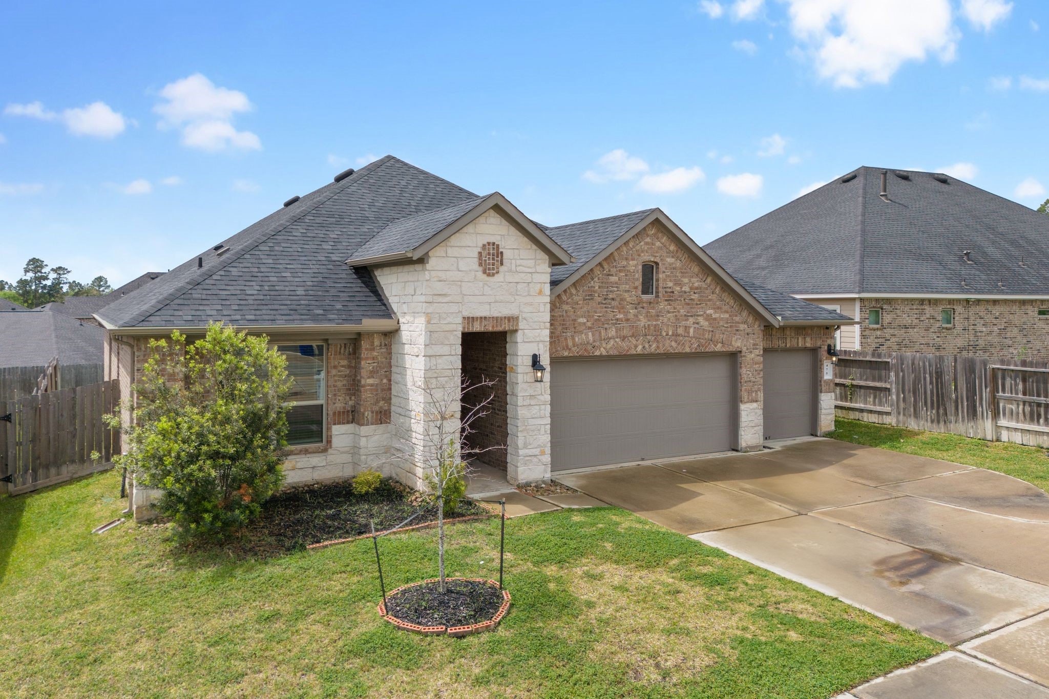 475 Westlake Landing , Conroe, TX, 77304 | 72020741 | Realty Texas LLC