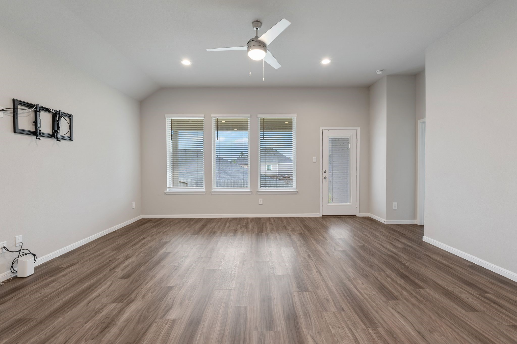 475 Westlake Landing , Conroe, TX, 77304 | 72020741 | Realty Texas LLC