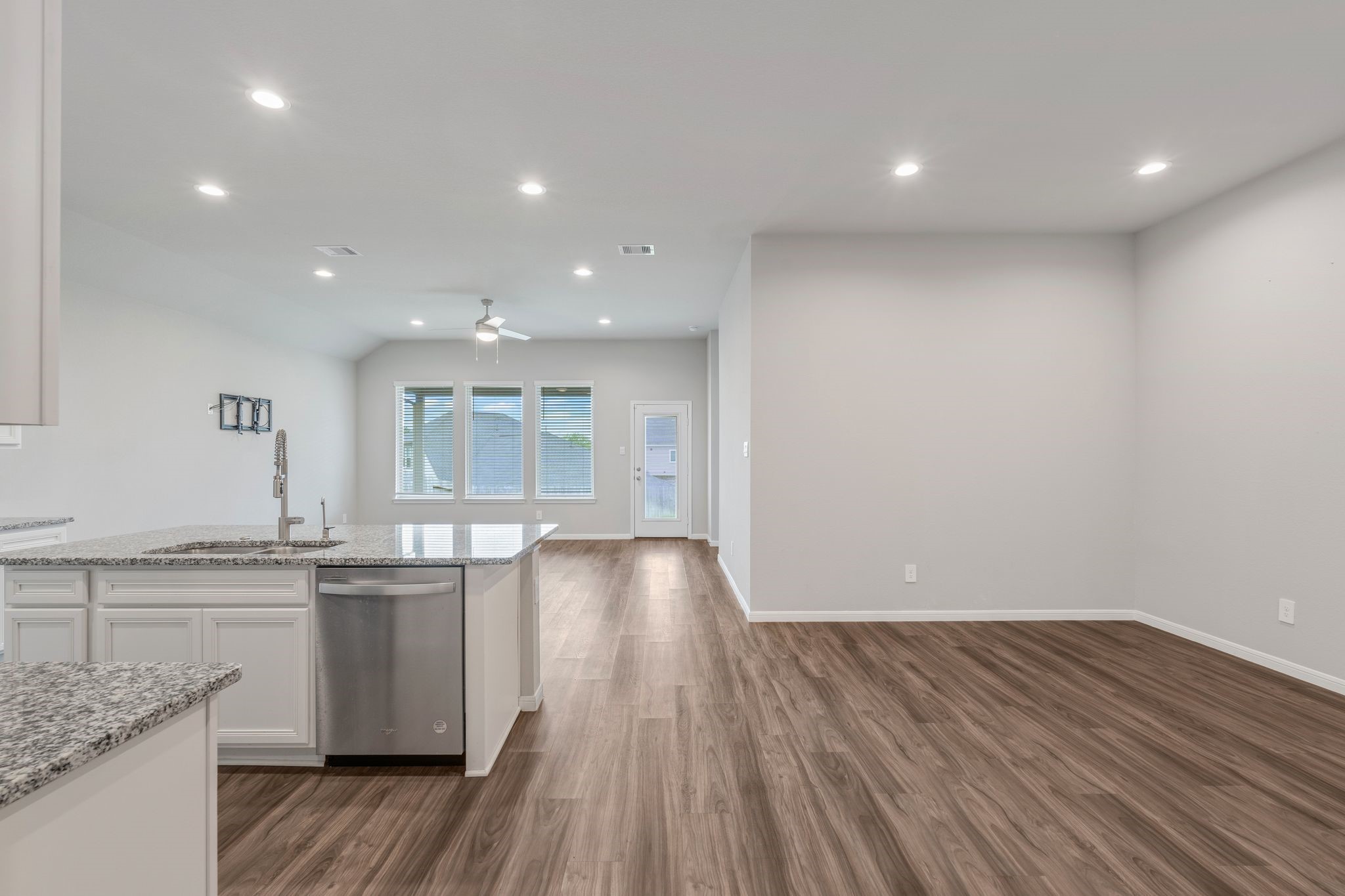 475 Westlake Landing , Conroe, TX, 77304 | 72020741 | Realty Texas LLC