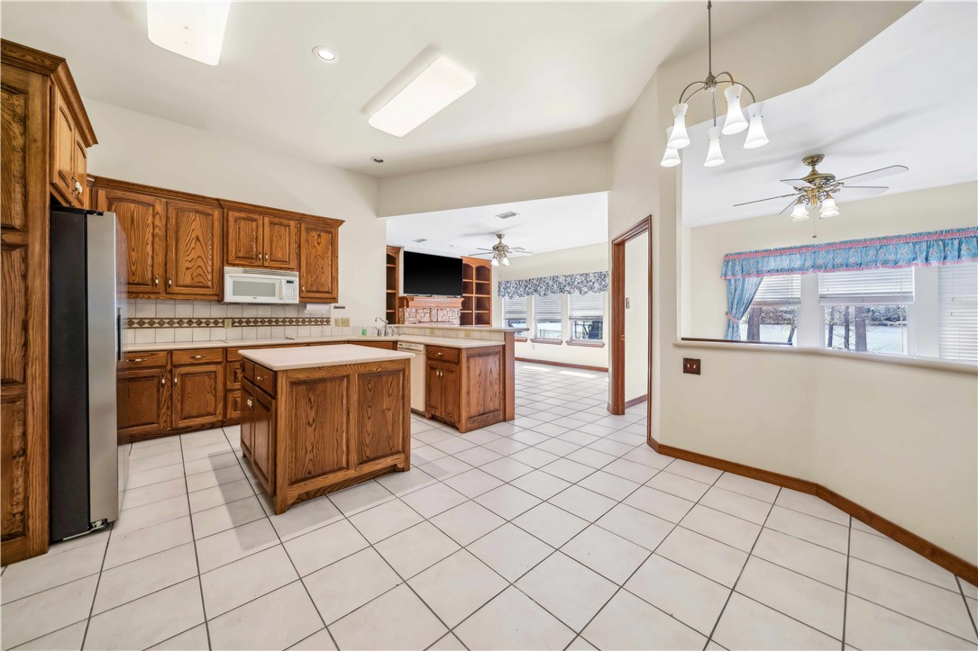 10188 E. Lakeshore , Tyler, TX, 75709 | 456446 | Realty Texas LLC
