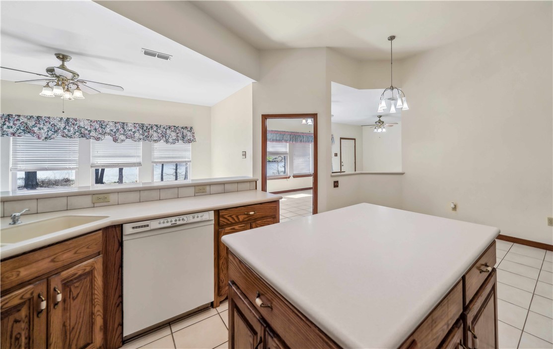 10188 E. Lakeshore , Tyler, TX, 75709 | 456446 | Realty Texas LLC