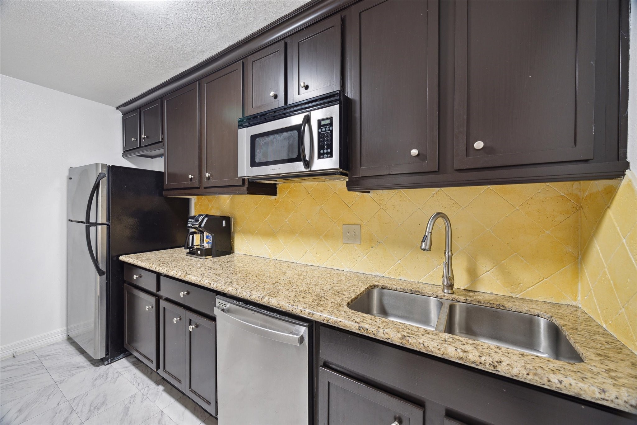 3131 Cummins Street 79 , Houston, TX, 77027 | 13595307 | Realty Texas LLC