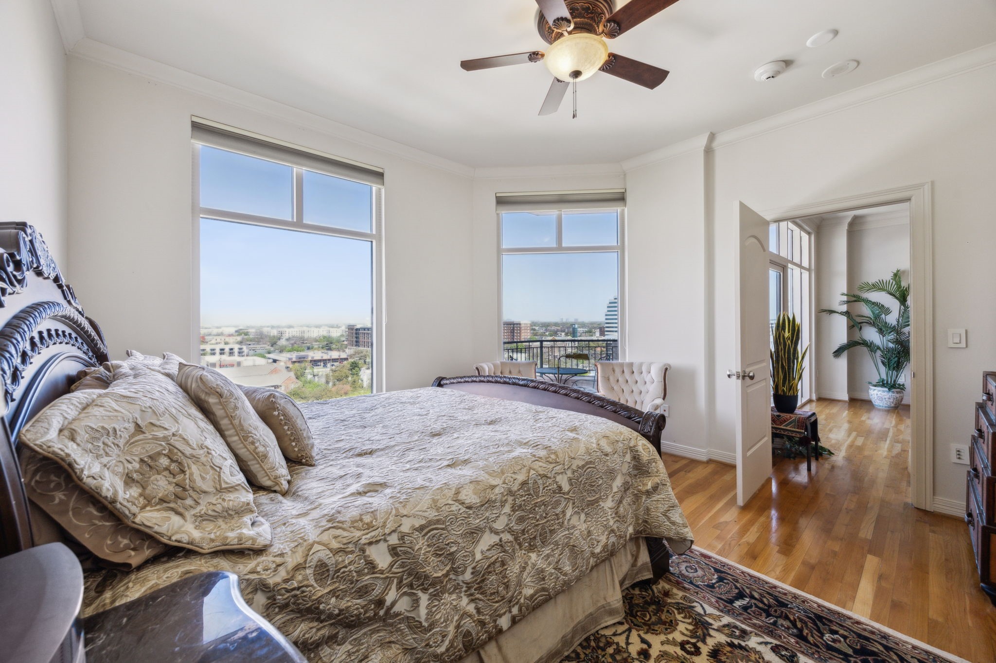 2828 Hood Street 1008 , Dallas, TX, 75219 | 20867932 | Realty Texas LLC