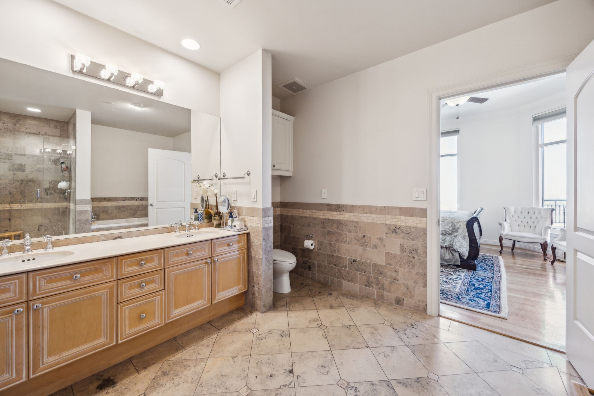 2828 Hood Street 1008 , Dallas, TX, 75219 | 20867932 | Realty Texas LLC