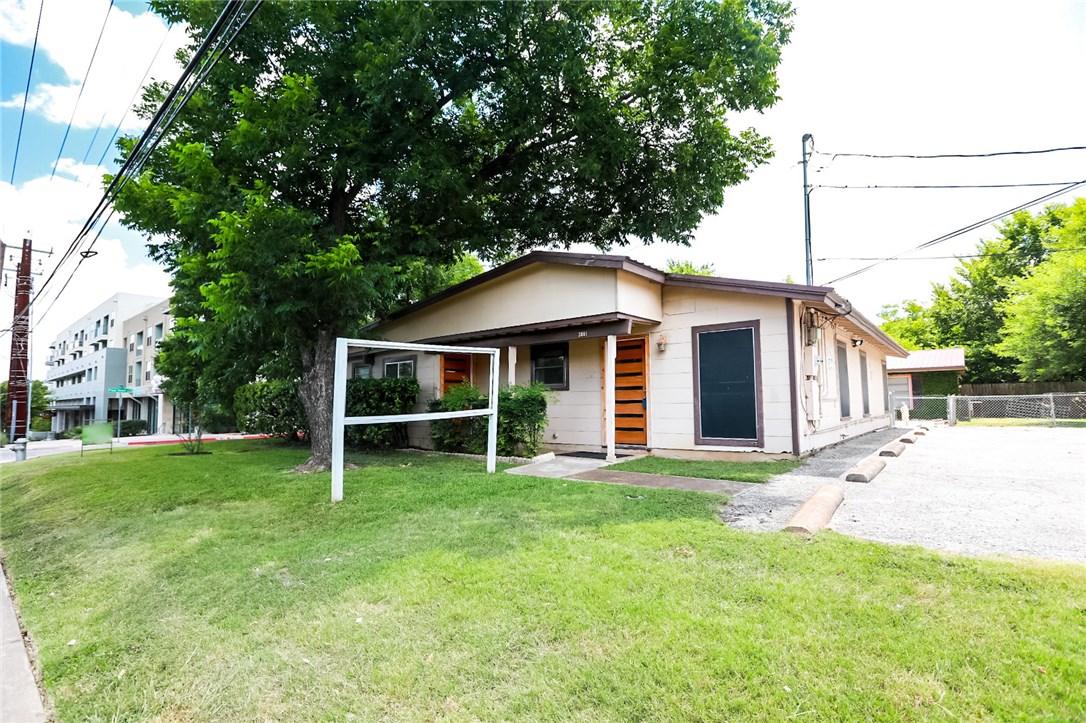 3801 S 1st Street , Austin, TX, 78704 | 4939693 | Realty Texas LLC