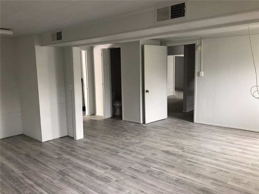 3801 S 1st Street , Austin, TX, 78704 | 4939693 | Realty Texas LLC