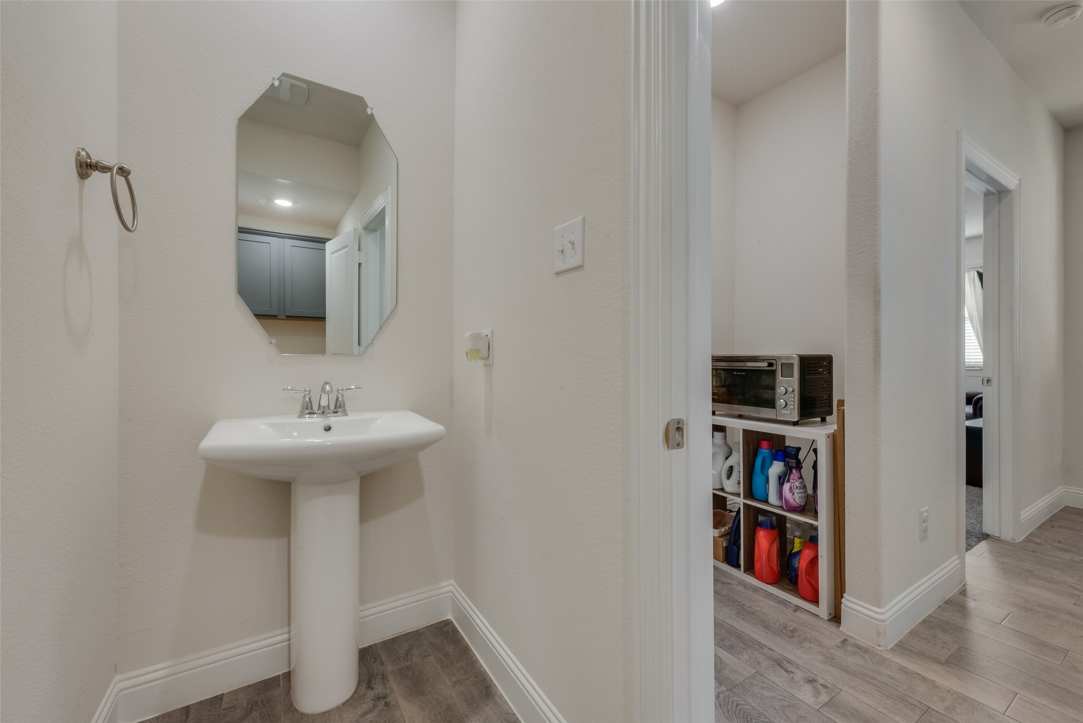 7424 Cottonwood Hollow Trail , Little Elm, TX, 76227 | 20879604 | Realty Texas LLC